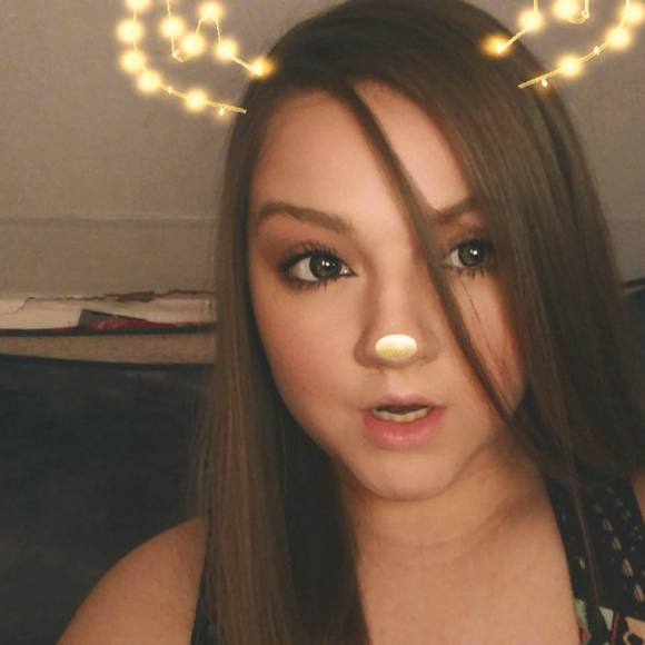 Meet your Posher, Brianna - Picture 1 of 1